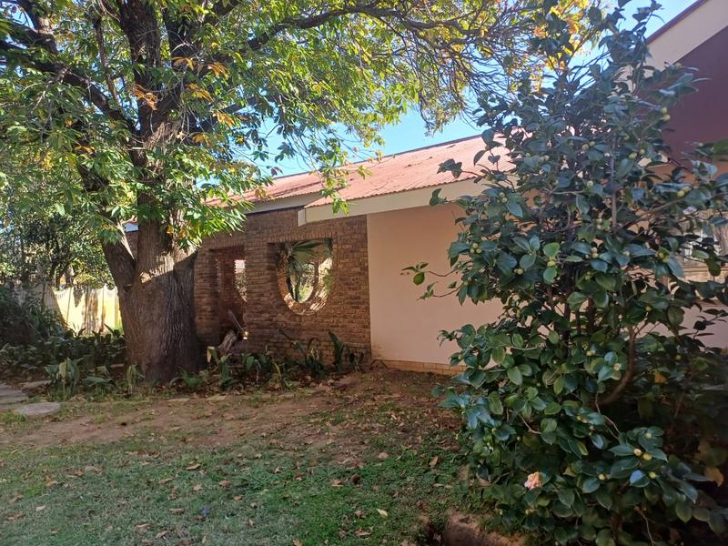 5 Bedroom Property for Sale in Parys Free State